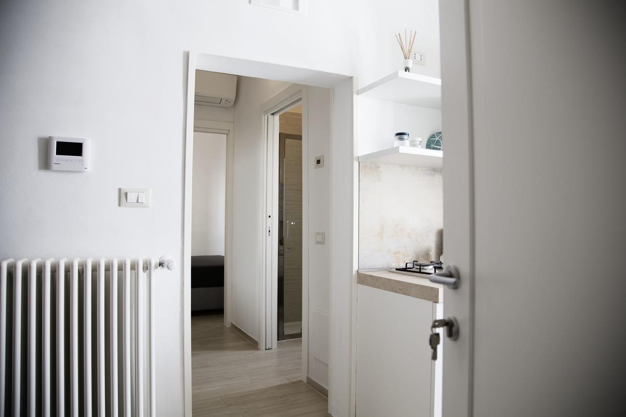Tre Archi Apartment & Relais โปลีญาโนอามาเร ภายนอก รูปภาพ